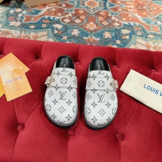 Louis Vuitton Slippers